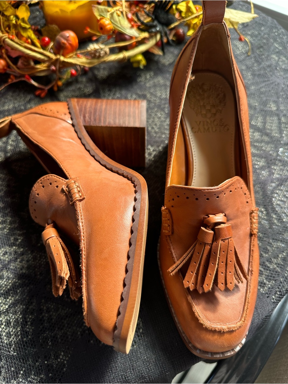 Vince Camuto Tan Leather Tassel Block Heel Loafers NWOT - Picture 9 of 11